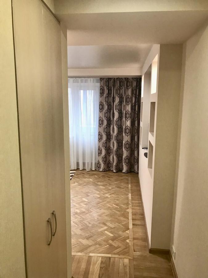 Studio apartment Kiev Exteriör bild