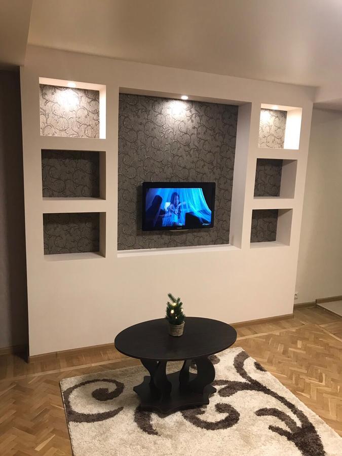 Studio apartment Kiev Exteriör bild