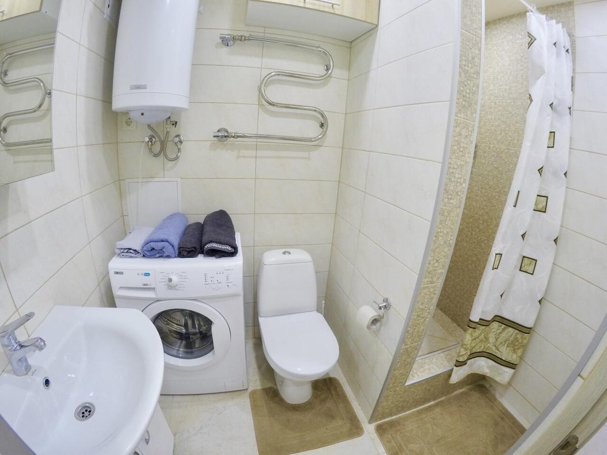 Studio apartment Kiev Exteriör bild
