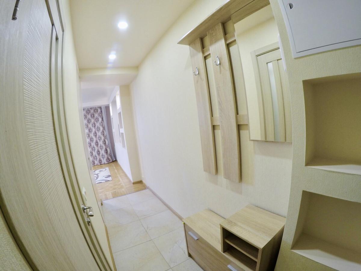 Studio apartment Kiev Exteriör bild